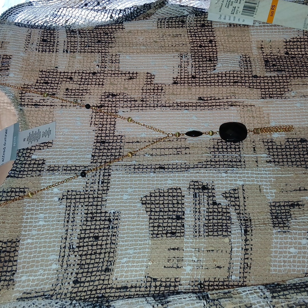 Zanzibar PRICED FOR RESALE Alfred Dunner Beige and Black Knit Top SZ PS NWT - Picture 5 of 6